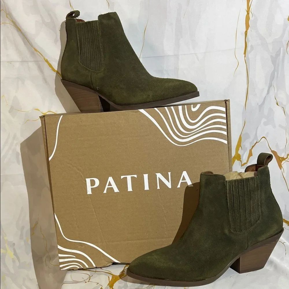 Portland Leather Patina Dakota Western Suede Ankle Boots in olive green NWT